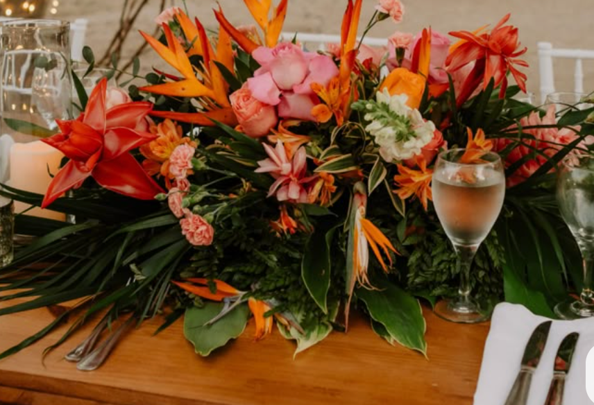 Tropical Glam Low Arrangement