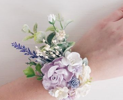 Bridesmaids Corsage White and Lilac