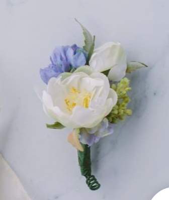Groomsmen Boutonniere White and lilac