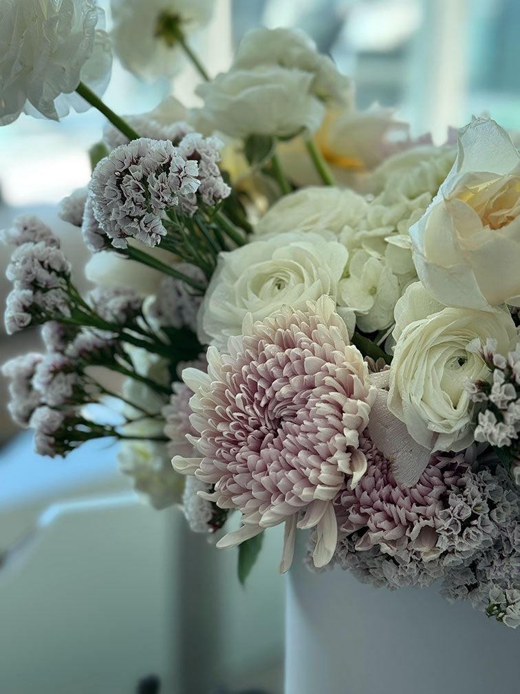 Ivory & Lavander Mix Flowers
