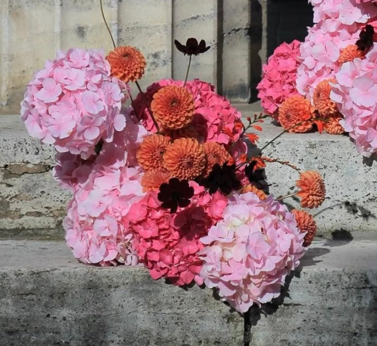 Medium floral arrangement