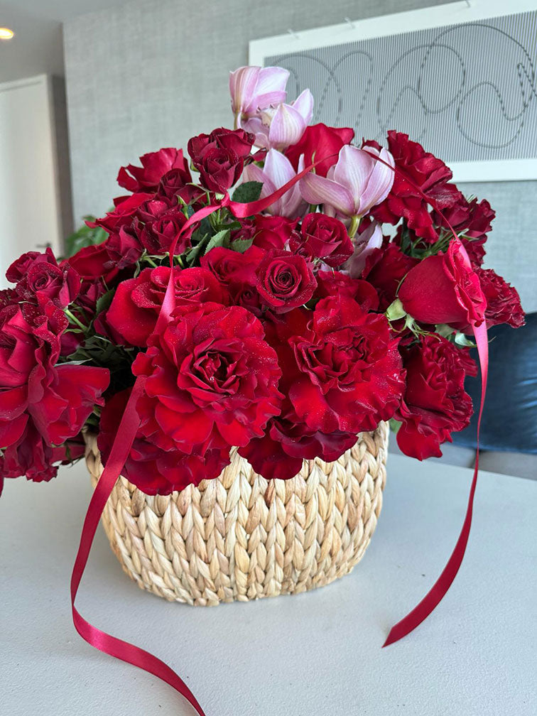 Large Mix Basket Of Roses